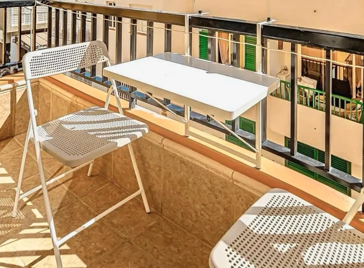 Family Holiday In Cozy Apartment Puerto de Santiago  Spagna